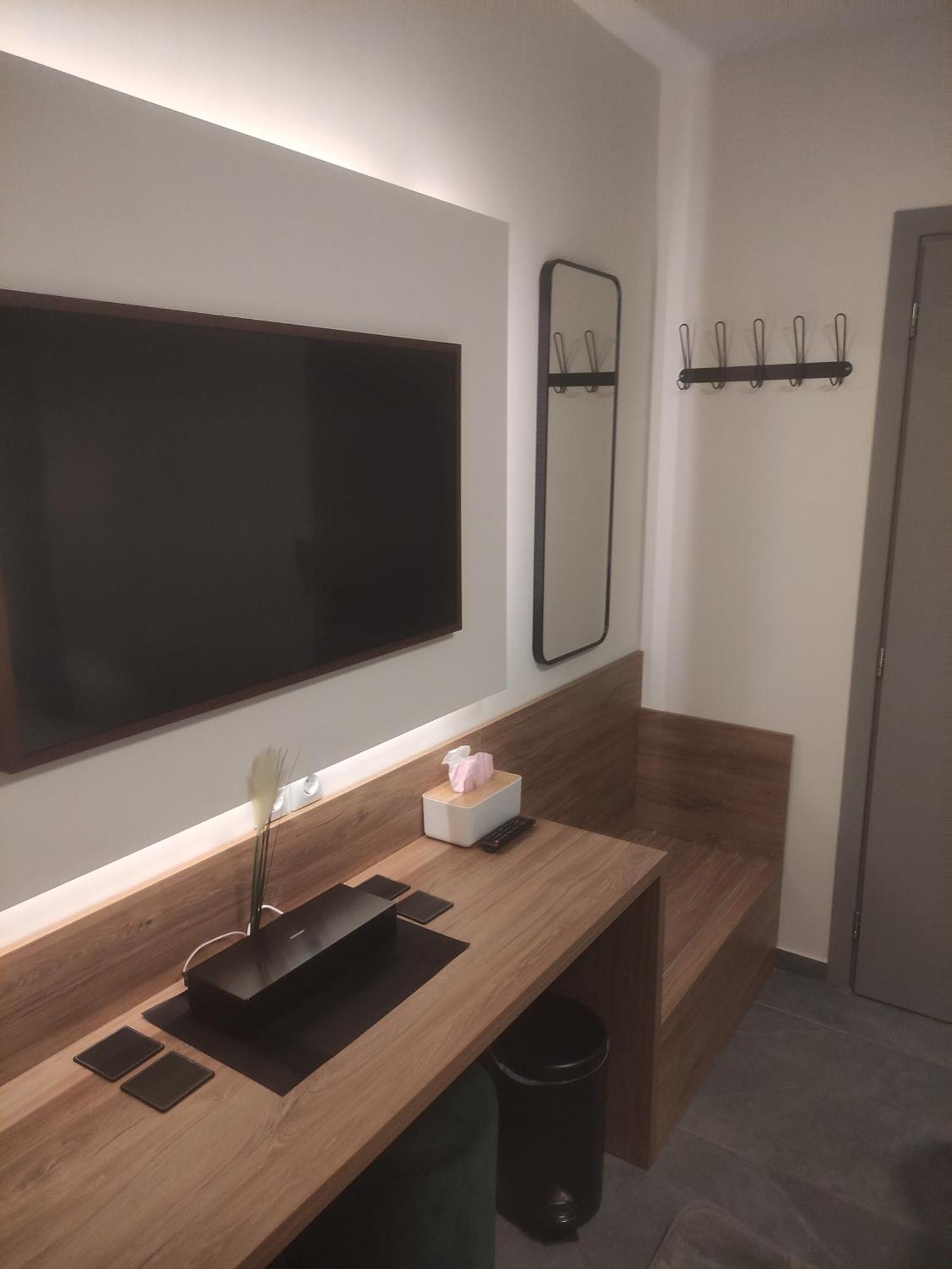 Iqoqo Hotels - Luxury Suites Ιωάννινα Εξωτερικό φωτογραφία